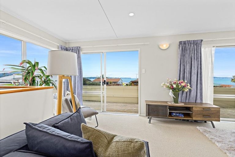 Photo of property in 8 Kotuku Place, Snells Beach, 0920