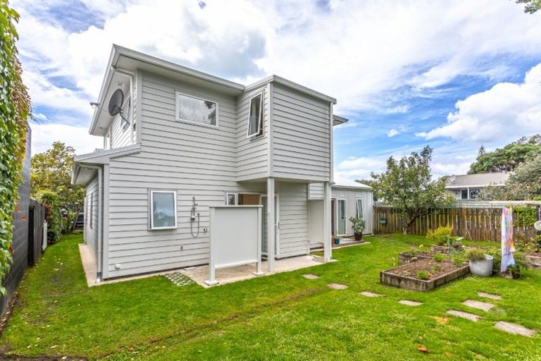 Photo of property in 107 Riverview Road, Whangamata, 3620