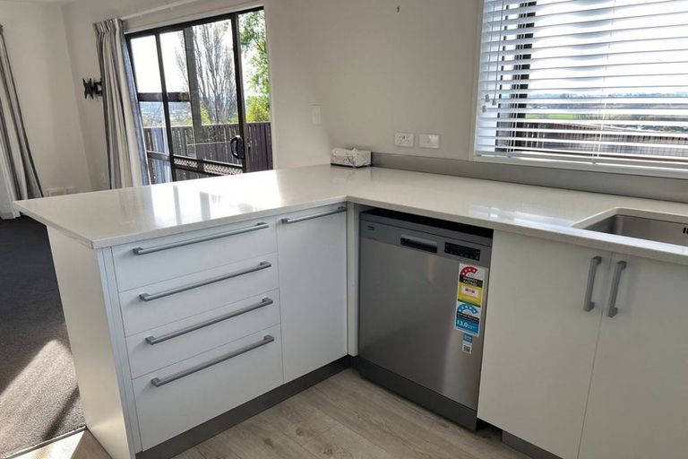 Photo of property in 2/37 Ramahana Road, Huntsbury, Christchurch, 8022