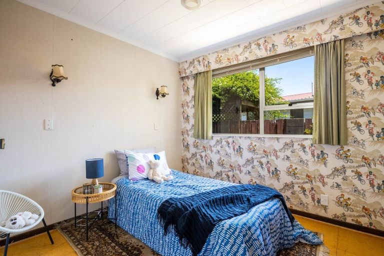 Photo of property in 10 Camellia Avenue, Bell Block, New Plymouth, 4312