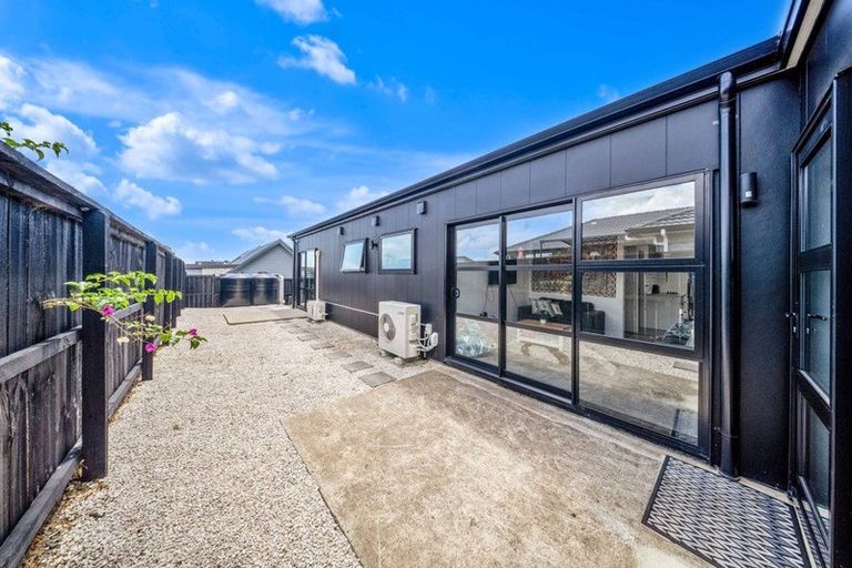 Photo of property in 63 Te Paea Avenue, Paerata, 2124