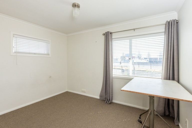 Photo of property in 5 Kenny Avenue, Ahuriri, Napier, 4110