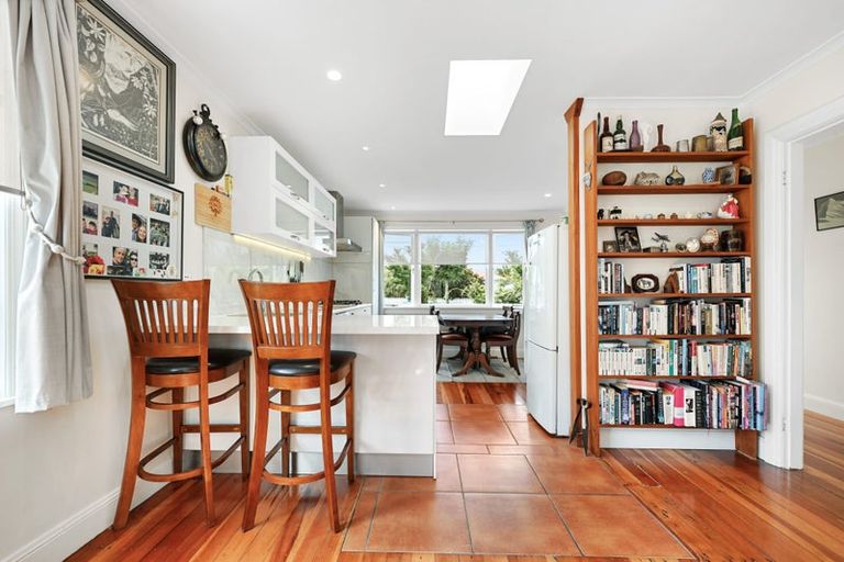 Photo of property in 37 Wellington Street, Hamilton East, Hamilton, 3216