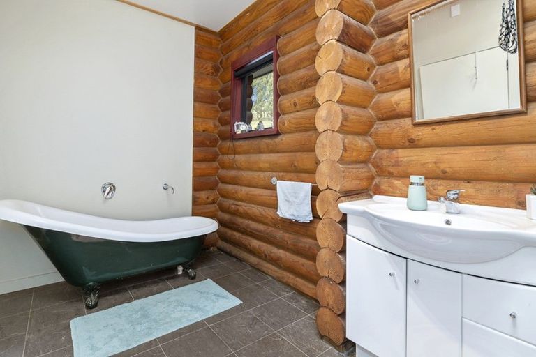 Photo of property in 245 Saddle Hill Road, Scroggs Hill, Dunedin, 9076