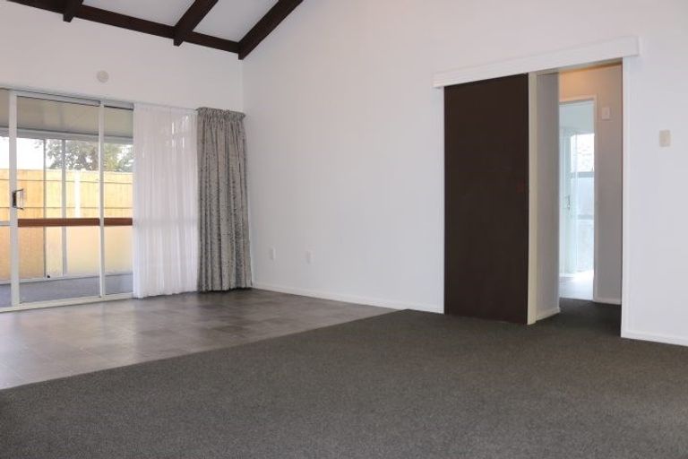 Photo of property in 7a Aroha Street, Takaro, Palmerston North, 4410