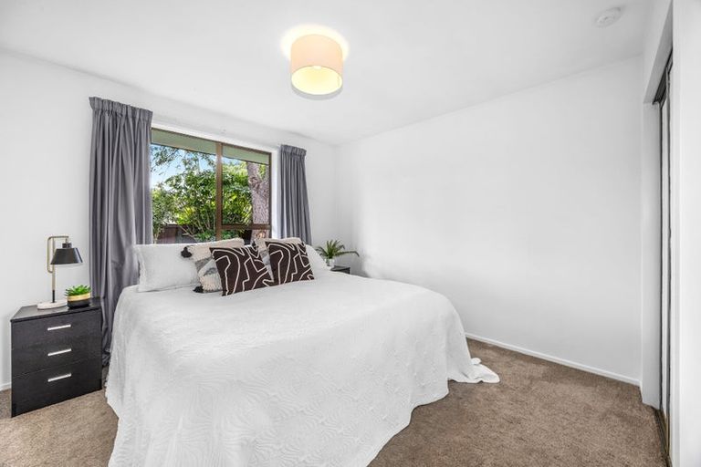 Photo of property in 1/38 Brogar Place, Casebrook, Christchurch, 8051