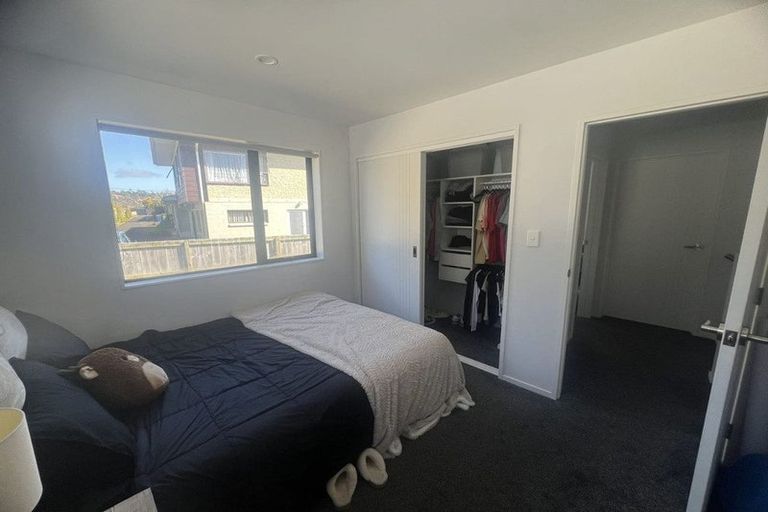 Photo of property in 1c Westall Road, New Lynn, Auckland, 0600