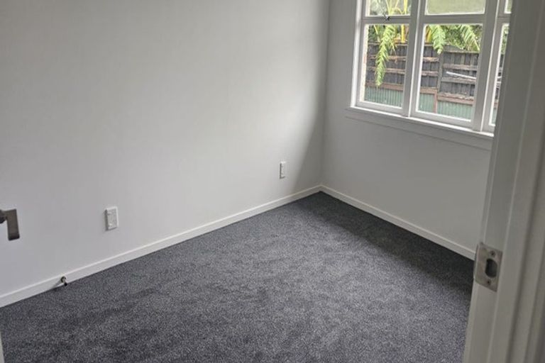 Photo of property in 30 Alma Crescent, Papakura, 2110