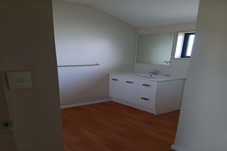 Photo of property in 67 Fairfield Avenue, Addington, Christchurch, 8024