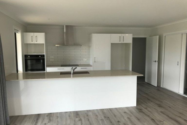 Photo of property in 1 Pohutukawa Way, Gate Pa, Tauranga, 3112