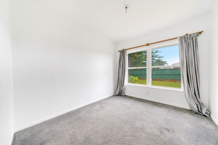 Photo of property in 11 Cornwall Road, Papatoetoe, Auckland, 2025