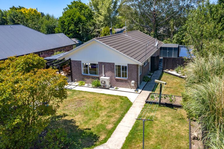 Photo of property in 5 Greenwood Close, Woodend, 7610