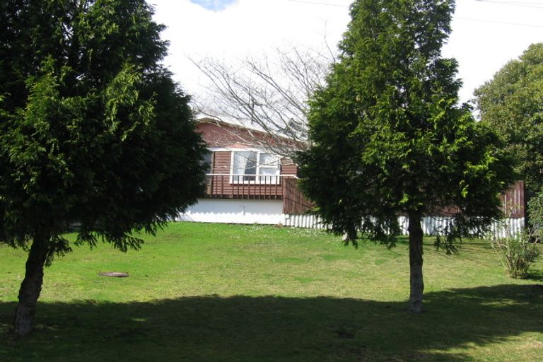 Photo of property in 44 Hilltop Avenue, Morningside, Whangarei, 0110