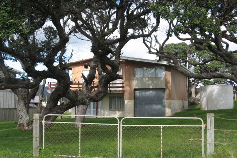 Photo of property in 16 Te Whangai Head Road, Pataua North, Parua Bay, 0175