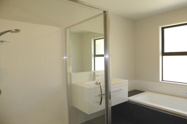 Photo of property in 7 Maka Lane, Halswell, Christchurch, 8025