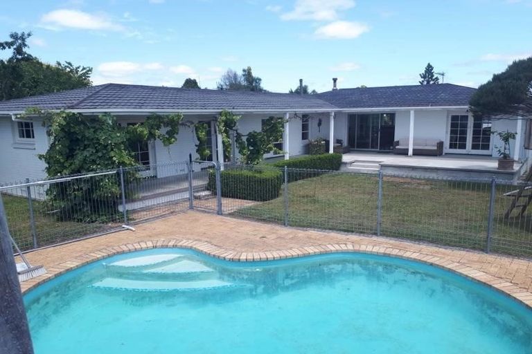 Photo of property in 15 Seamer Place, St Andrews, Hamilton, 3200