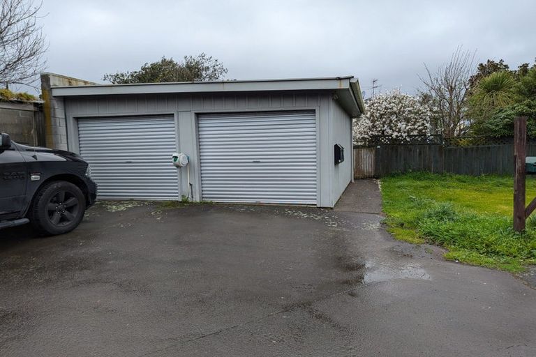 Photo of property in 34-36 Bloomfield Terrace, Hutt Central, Lower Hutt, 5010