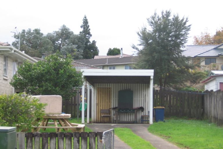 Photo of property in 41 Sunline Avenue, Massey, Auckland, 0614