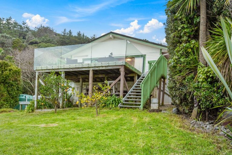 Photo of property in 26 Edwin Mitchelson Road, Muriwai, Waimauku, 0881