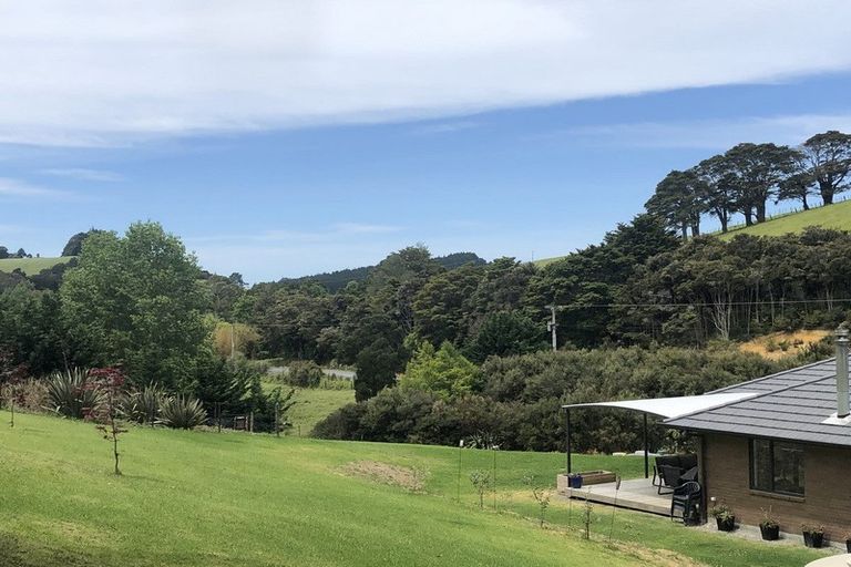 Photo of property in 347 Taraunui Road, Parua Bay, Onerahi, 0192