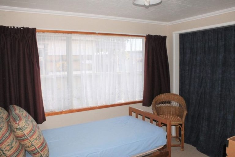 Photo of property in 10 Forbes Street, Westport, 7825