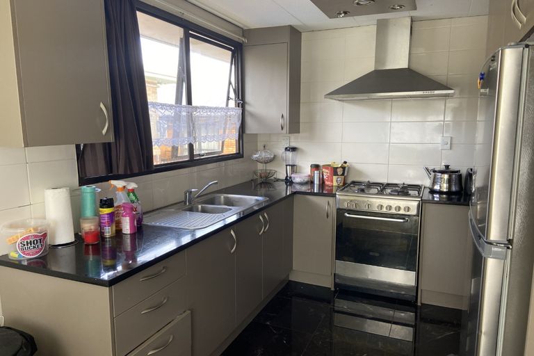 Photo of property in 1/30 Gifford Road, Papatoetoe, Auckland, 2025