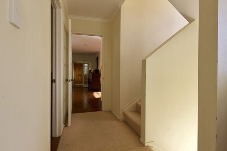 Photo of property in 2/32 Spencer Road, Pinehill, Auckland, 0632