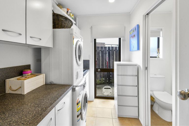 Photo of property in 34a Landscape Road, Pukekohe, 2120