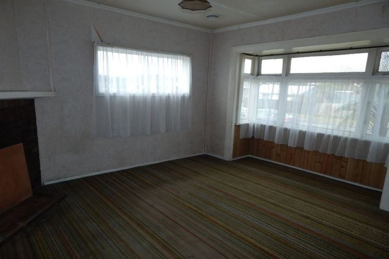 Photo of property in 15 Rolleston Street, Hokitika, 7810