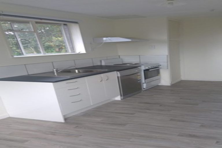 Photo of property in 6 Island View Road, Western Heights, Rotorua, 3015