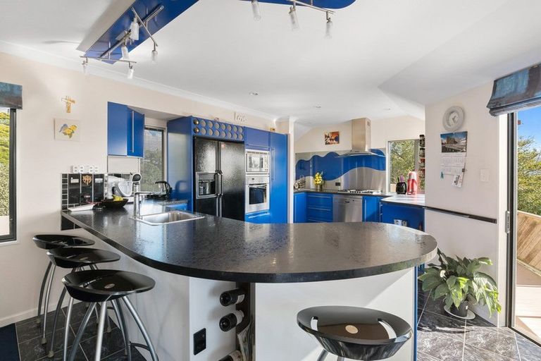 Photo of property in 7 Sunset Terrace, Waikanae Beach, Waikanae, 5036