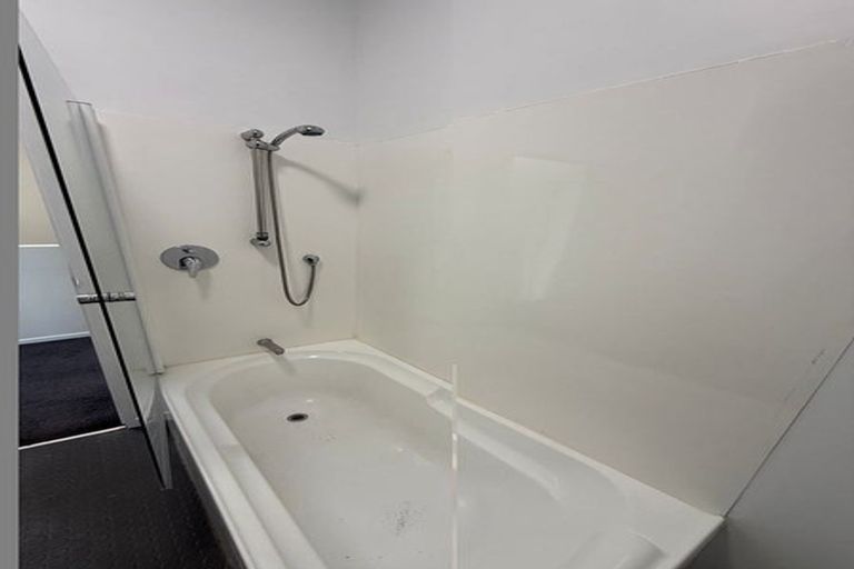 Photo of property in 49 Albionvale Road, Glen Eden, Auckland, 0602