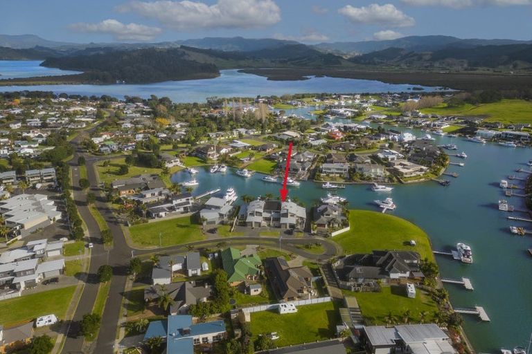 Photo of property in 7a Pelican Place, Whitianga, 3510
