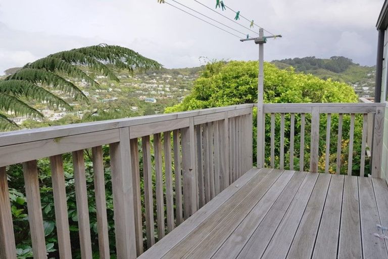 Photo of property in 77 Chartwell Drive, Crofton Downs, Wellington, 6035