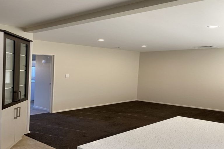 Photo of property in 1/23 Hattaway Avenue, Bucklands Beach, Auckland, 2012