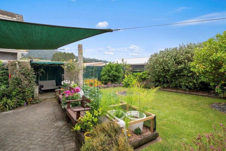 Photo of property in 11 Perkins Street, Pukehangi, Rotorua, 3015