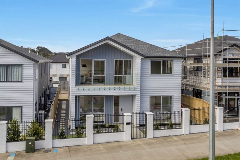 Photo of property in 213c Murphys Road, Flat Bush, Auckland, 2019