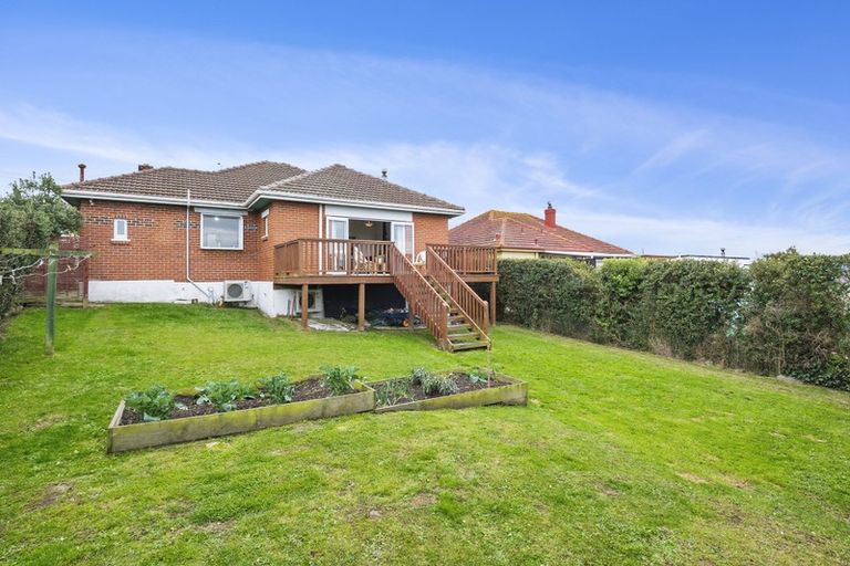 Photo of property in 79 Middleton Road, Kew, Dunedin, 9012