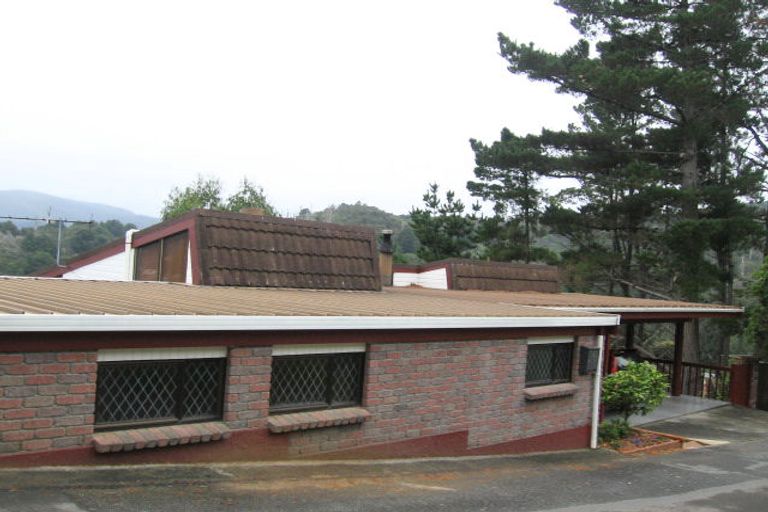 Photo of property in 9 Hobbit Lane, Pinehaven, Upper Hutt, 5371