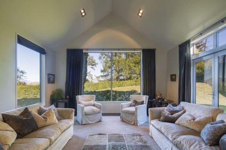 Photo of property in 9 Orchard Hill, Arrowtown, 9371