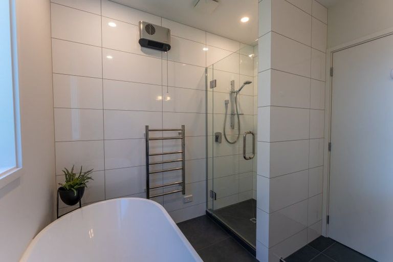 Photo of property in 174 Douglas Street, Highfield, Timaru, 7910