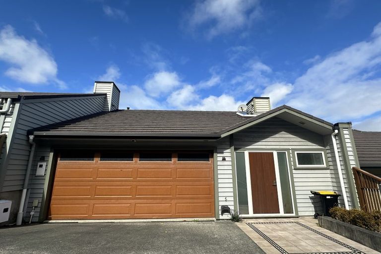 Photo of property in 20 Cameron Street, Kaiwharawhara, Wellington, 6035