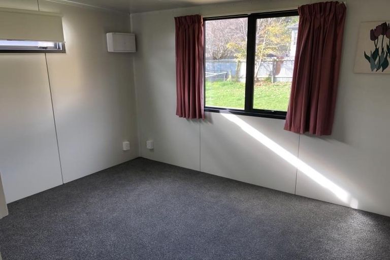 Photo of property in 32a Toomath Street, Naenae, Lower Hutt, 5011