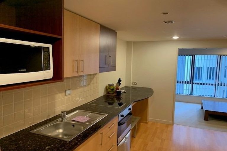 Photo of property in Sapphire Apartments, 808/76 Wakefield Street, Auckland Central, Auckland, 1010