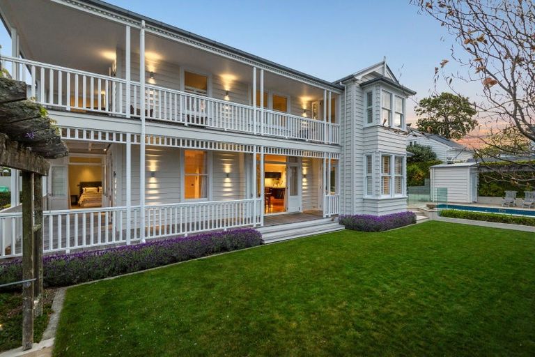 Photo of property in 26-28 Arthur Street, Freemans Bay, Auckland, 1011