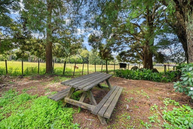 Photo of property in 384 Pipiwai Road, Ngararatunua, Whangarei, 0176