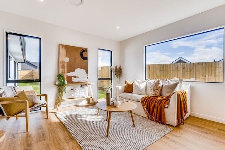 Photo of property in 5 Orchiston Way, Lincoln, 7608