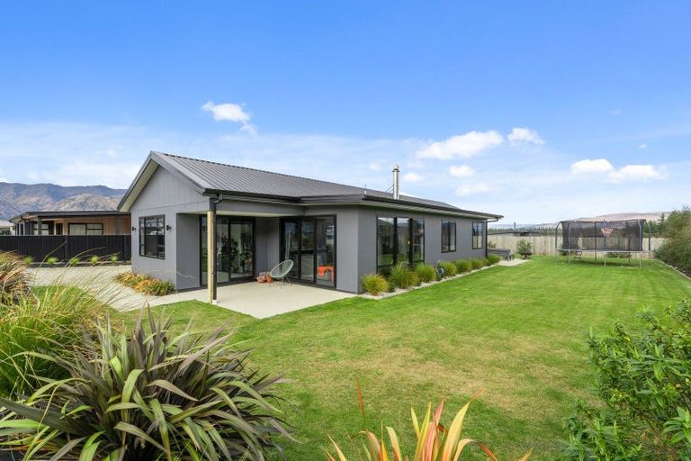 Photo of property in 24 Woodpecker Street, Lake Hawea, Wanaka, 9382