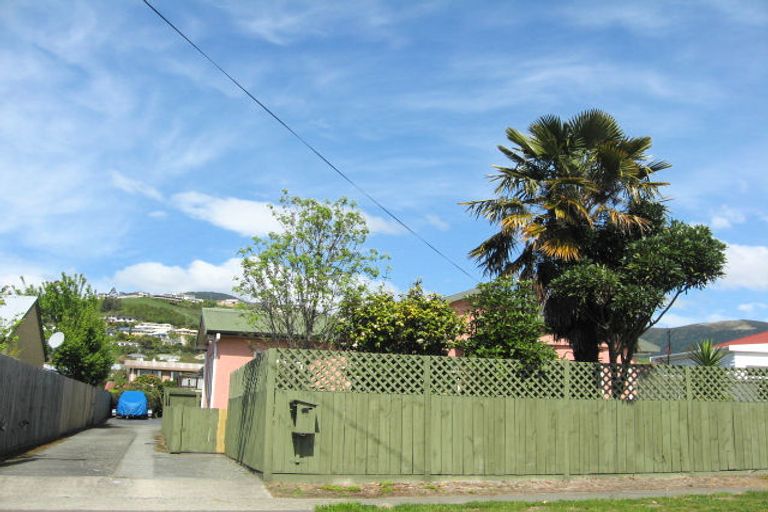 Photo of property in 2/5 Ngaio Street, Stoke, Nelson, 7011