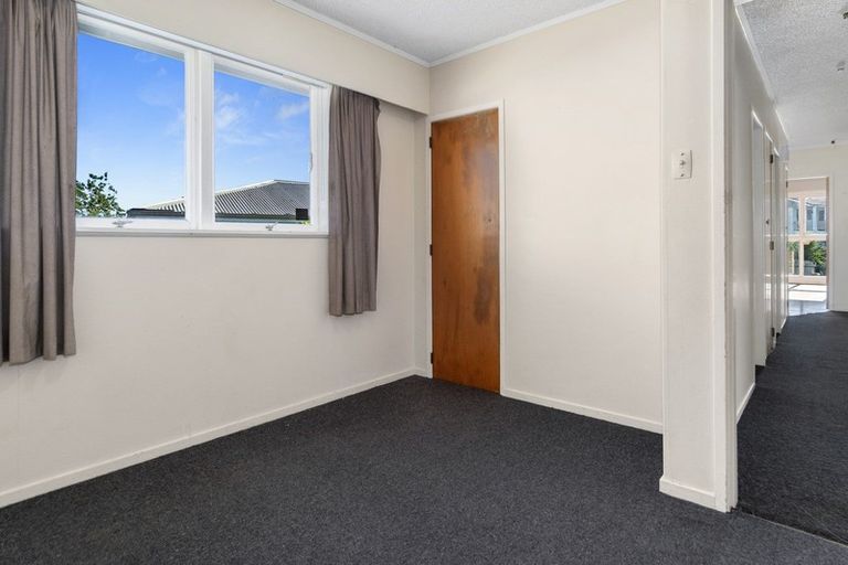 Photo of property in 2 Bellevue Road, Brookfield, Tauranga, 3110